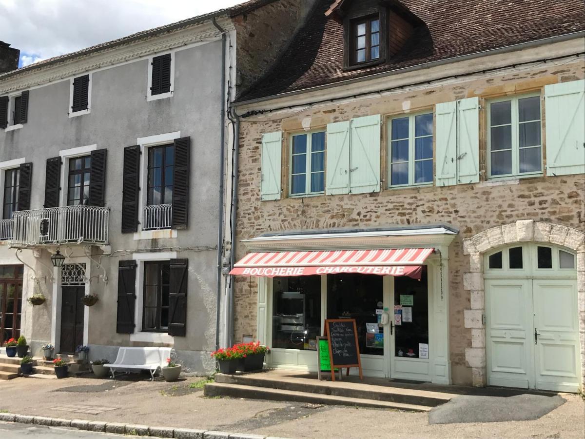 Town House Jumilhac-Le-Grand Jumilhac-le-Grand Exterior foto